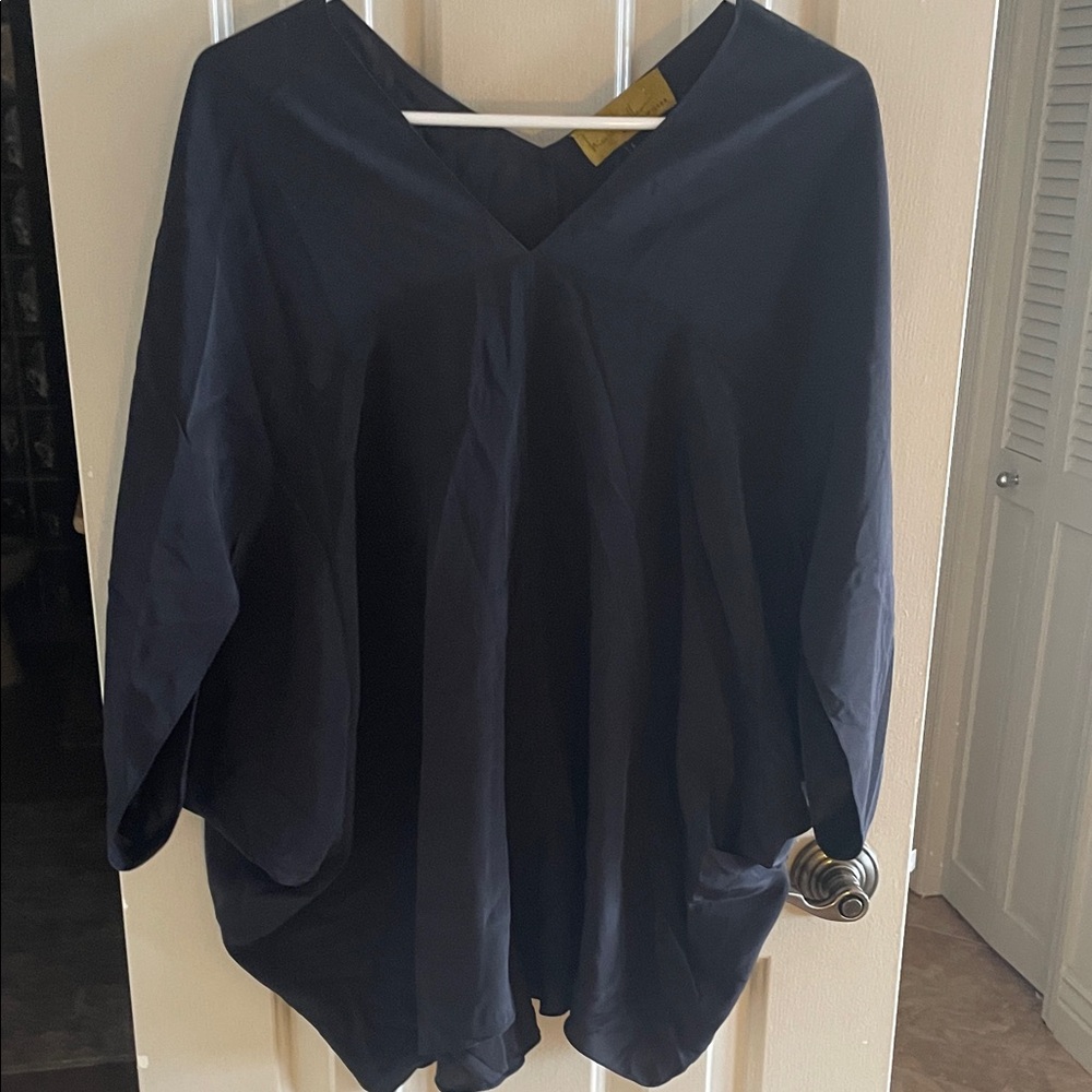 Nichole Miller 100% silk Elegant Black Women's Top